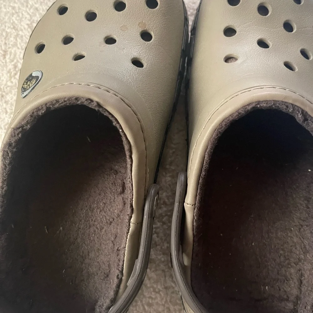 Crocs - Picture 10 of 11